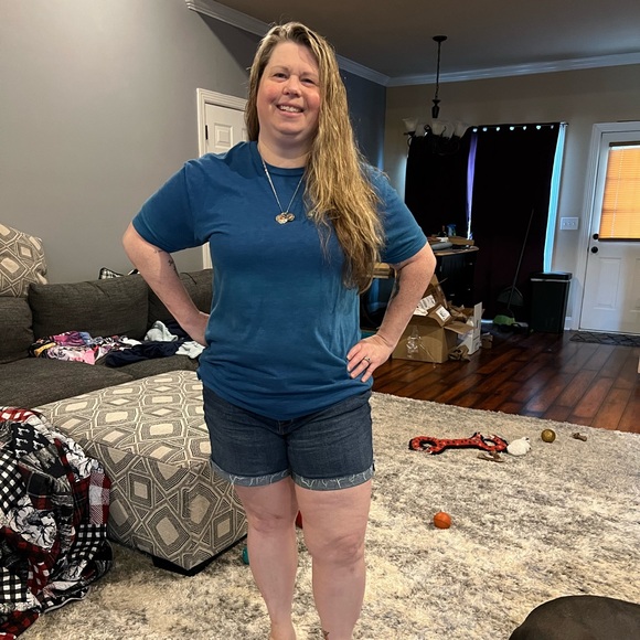 Meet your Posher, Tracy - Picture 3 of 4